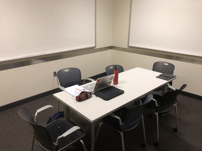 Instant Reservation Clough Breakout Room For Up To 6 Users Georgia Tech Library